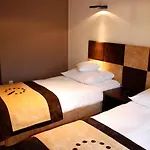 アパートホテル Boutique Hotel's 3*