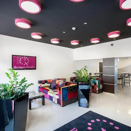 Апарт-отель Boutique Hotel's 3*